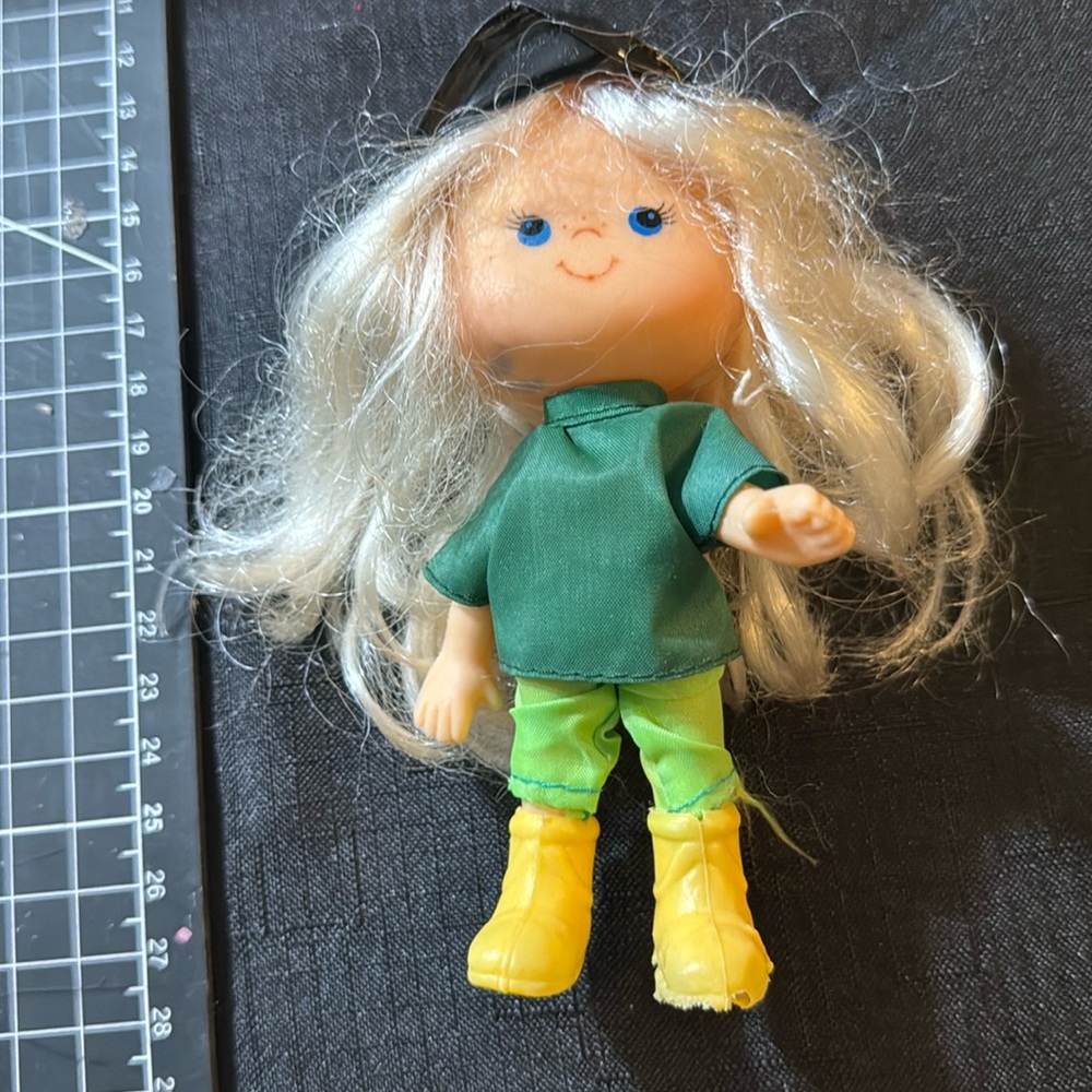 Vintage Strawberry Shortcake Doll 70s
